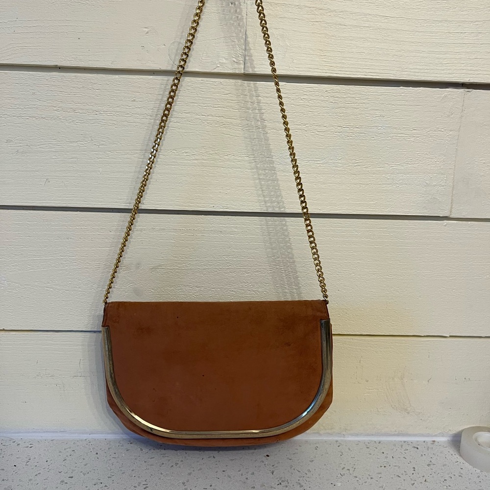 Crossbody purse